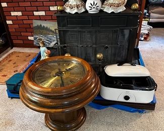  Custom clock table, 3 section roaster