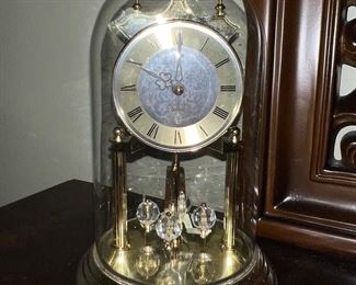 Loricron mantel clock with Westminster chime