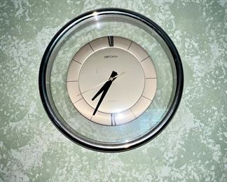 Bifora quartz wall clock