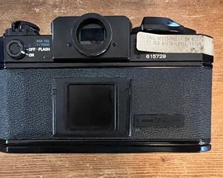 Back view of Canon F-1