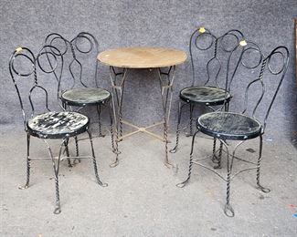 Antique Iron Metal Ice Cream Bistro Table & 4 Chairs
