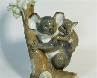 Lladro Figurine: 5461 Koala Love, w/ Box.
