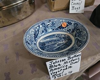 JOHNSON BROTHERS BLUE HISTORIC AMERICA OVAL VEGETABLE BOWL