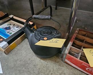IRON KETTLE