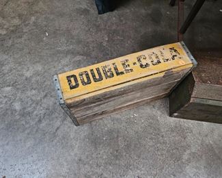 DOUBLE COLA CRATE