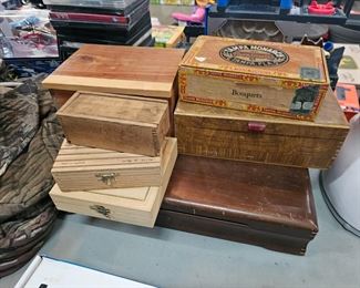 CIGAR BOXES