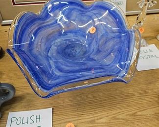  BLUE ART GLASS BOWL