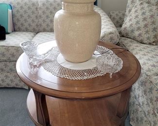 Round coffee table - in great shape! 28"w x 22"h. $35