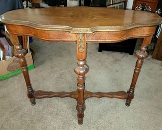 Gorgeous antique sofa table. 36"w x 18"d x 30"h. $45