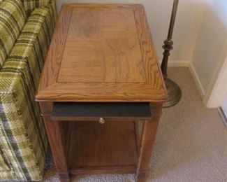 End Table with Pull-Out Shelf