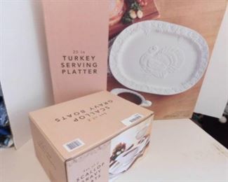 Turkey Serving Platter w/Gravy Boats