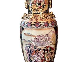 Asian Satsuma Style Porcelain Decorative Urn Vase