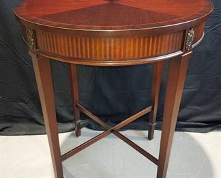 Vintage Baker Furniture Hepplewhite Style Table with Inlay and Brass Ornament