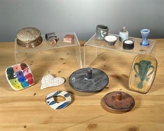 MEG SMEAL POTTERY SMALL GROUP | Meg Smeal Pottery. small group of miscellaneous art pottery and decor. -  l. 2.75 x w. 3.25 x h. 1 in (Yellow Tray)