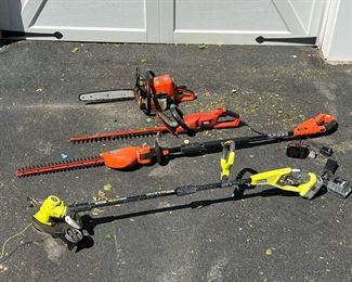 (4PC) LOT OF POWER YARD TOOLS | Includes: - Ryobi One+ 18v Lithium Trimmer (with battery and charger) - BLACK+DECKER 20V MAX Cordless Pole Hedge Trimmer (with charger, missing battery) - BLACK+DECKER 24'' Hedge Hog Hedge Trimmer HH2450 - Stihl 023 Chainsaw.