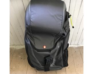 MANFROTTO BACKPACK | Manfrotto Backpack Lightweight Internal Frame Like New. - l. 11 x h. 20 in