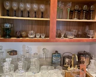 Essential barware, decanters, ice buckets, coasters and more!