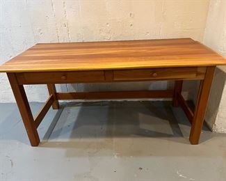 desk with detached right side pie shape extender (matches smaller desk in previous photo for a complete office set up)