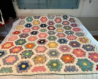 Handmade twin size quilt 