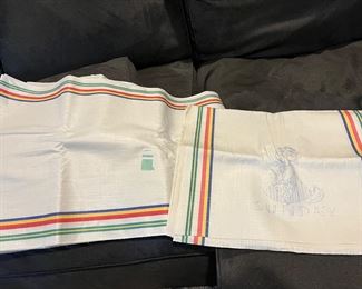 NOS 10 yds uncut linen toweling and vintage Lee Wards linen towels “days of the week”