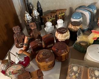 Salt and  pepper collection