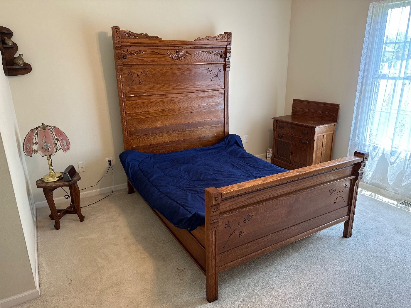 Gorgeous Antique Bed!