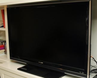 LARGE SAMSUNG HD TV