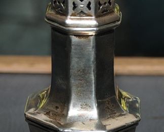 ANTIQUE STERLING SILVER SUGAR SHAKER MUFFINEER 6 1/2" MARKED WITH AN ANCHOR, LION AND LETTER "r"