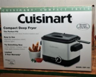 CUISINART DEEP FRYER