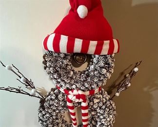 Such a cute mini-pinecone wreath snowman.  Love him!  