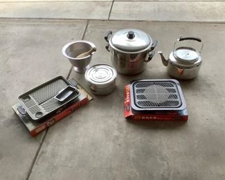 Steamer Pot, Tea Kettle and Roasting Pans