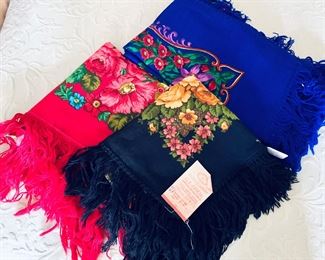 RUSSIAN SCARVES