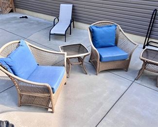Outdoor Chairs and Side Table