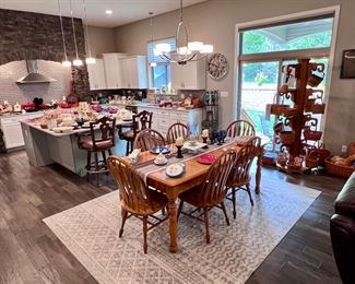 Dining Table and Chairs, Home Décor, Area Rug, Kitchen Items, Longaberger Baskets