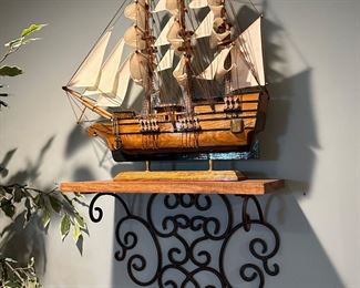 Matching shelving.  Ahoy Matey. 