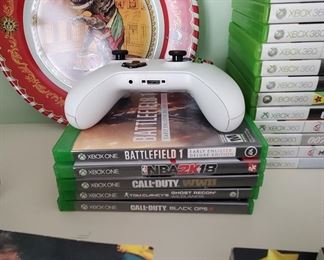 Huge selection of Xbox and Xbox 1 games. 
One control. 
