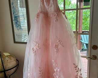 Size M Pink Princess Dress. 