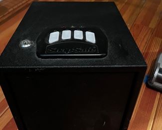 Two level gun safe.  Have Keys for both