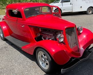 1934 Ford Coupe - 350 - 3 Speed Auto Trans. w/ Shift Kit, 86 Positraction Mustang Rear