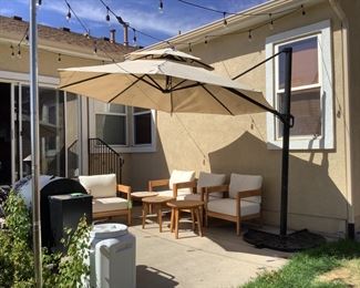 Cantilever Patio Umbrella