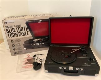 Innovative Technology Bluetooth Turntable