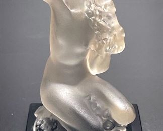 Lalique Floreal Nude In Flowers On Black Glass Base Signed