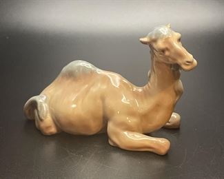 Lladro Mini Camel Figurine 5315 with Box