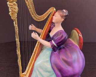 Royal Doulton Figurine Harp 1972 HN2482 with Box Certificate