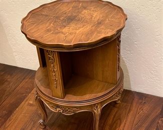 Side Table Rotating