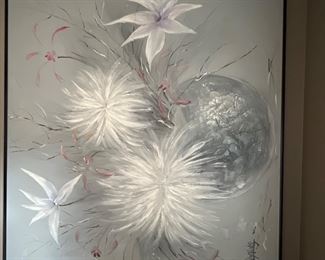 Perfect grey and white tones 