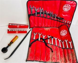 MAC Tool Lot: 2 Bag Kits of Combo Wrenches Metric & SAE & 2 Sets of Sockets
