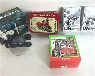 Collectibles - Gundam Models (New!), Chronicle Police Car, Toy Train, Seilbahn