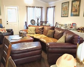 Theater-Style Sectional Sofa w/Ottoman