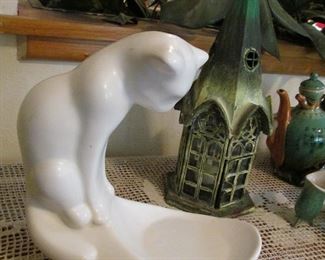 Vintage Haeger cat dish